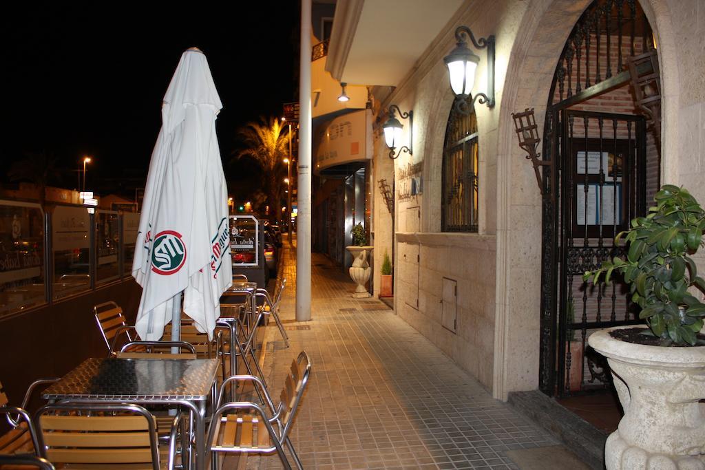 Hotel Dona Isabel Torrellano Exterior foto