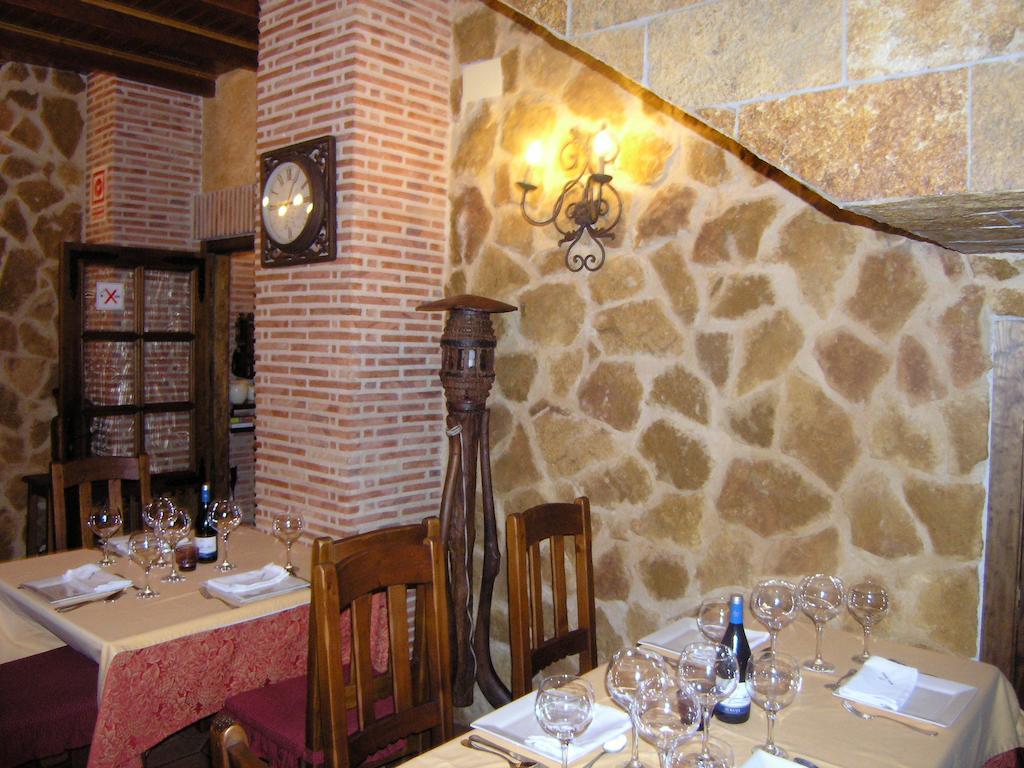 Hotel Dona Isabel Torrellano Exterior foto