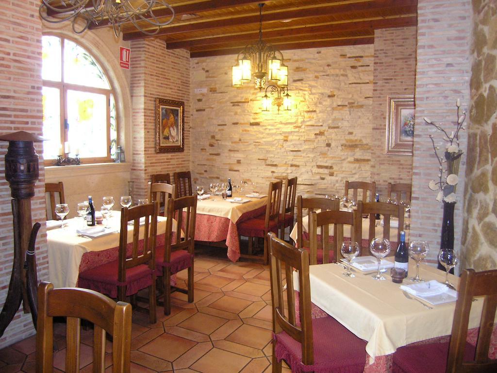 Hotel Dona Isabel Torrellano Exterior foto